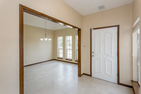 $2,499 | 1703 Plantation Drive, Richmond, TX 77406