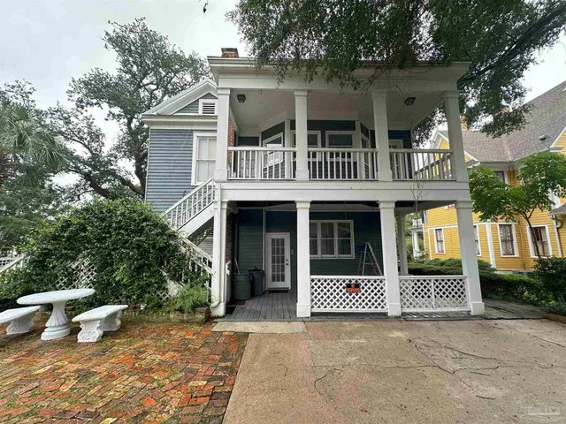 $815,000 | 16 W Lane, Pensacola, FL 32501