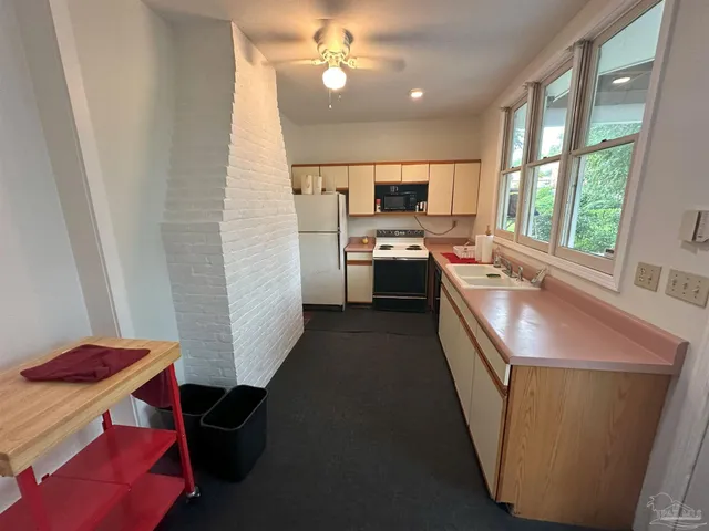 $815,000 | 16 W Lane, Pensacola, FL 32501