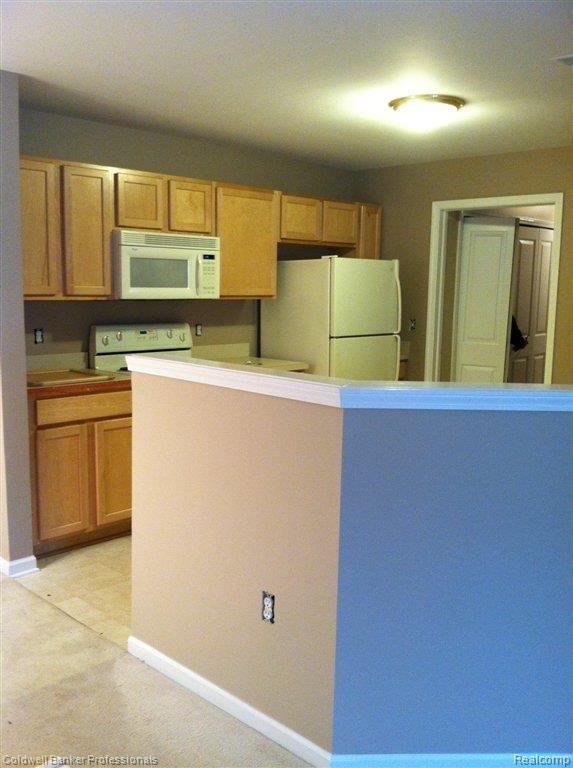 4186 Berkeley Avenue, Unit 6 Canton, MI 48188 - Photo 2 of 12
