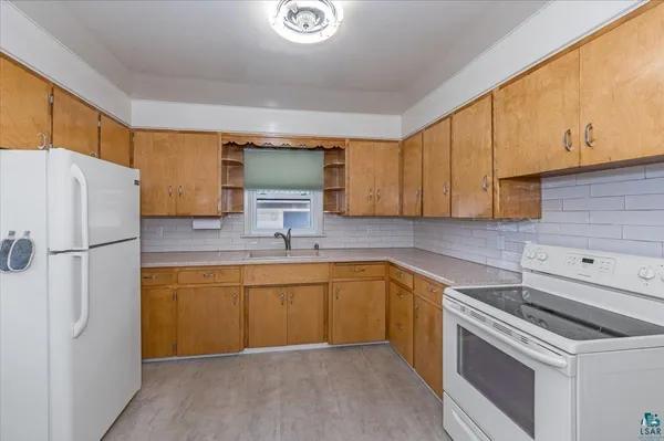 $260,000 | 309 96th Avenue West, Duluth, MN 55808