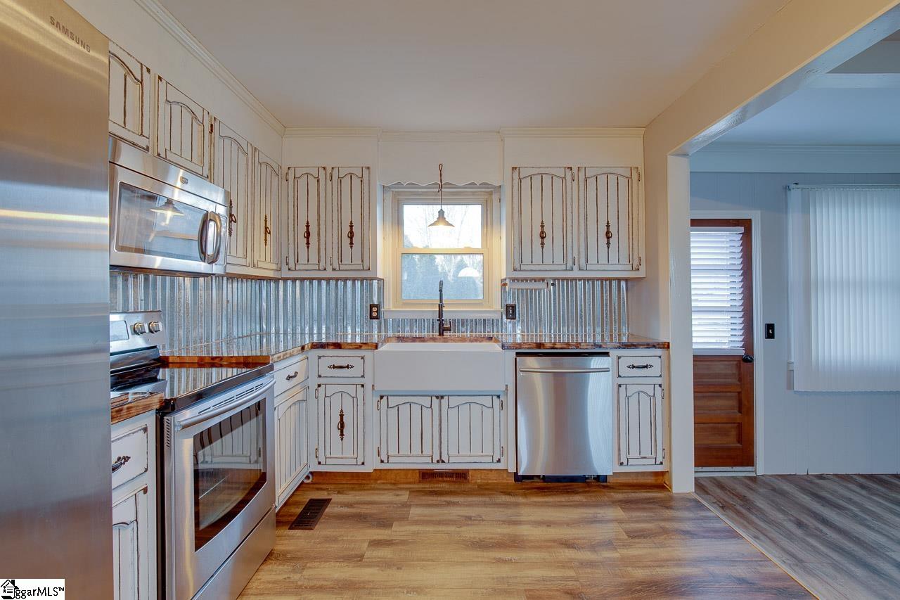 902 Zion School Road Easley, SC 29642 - Photo 13 of 29