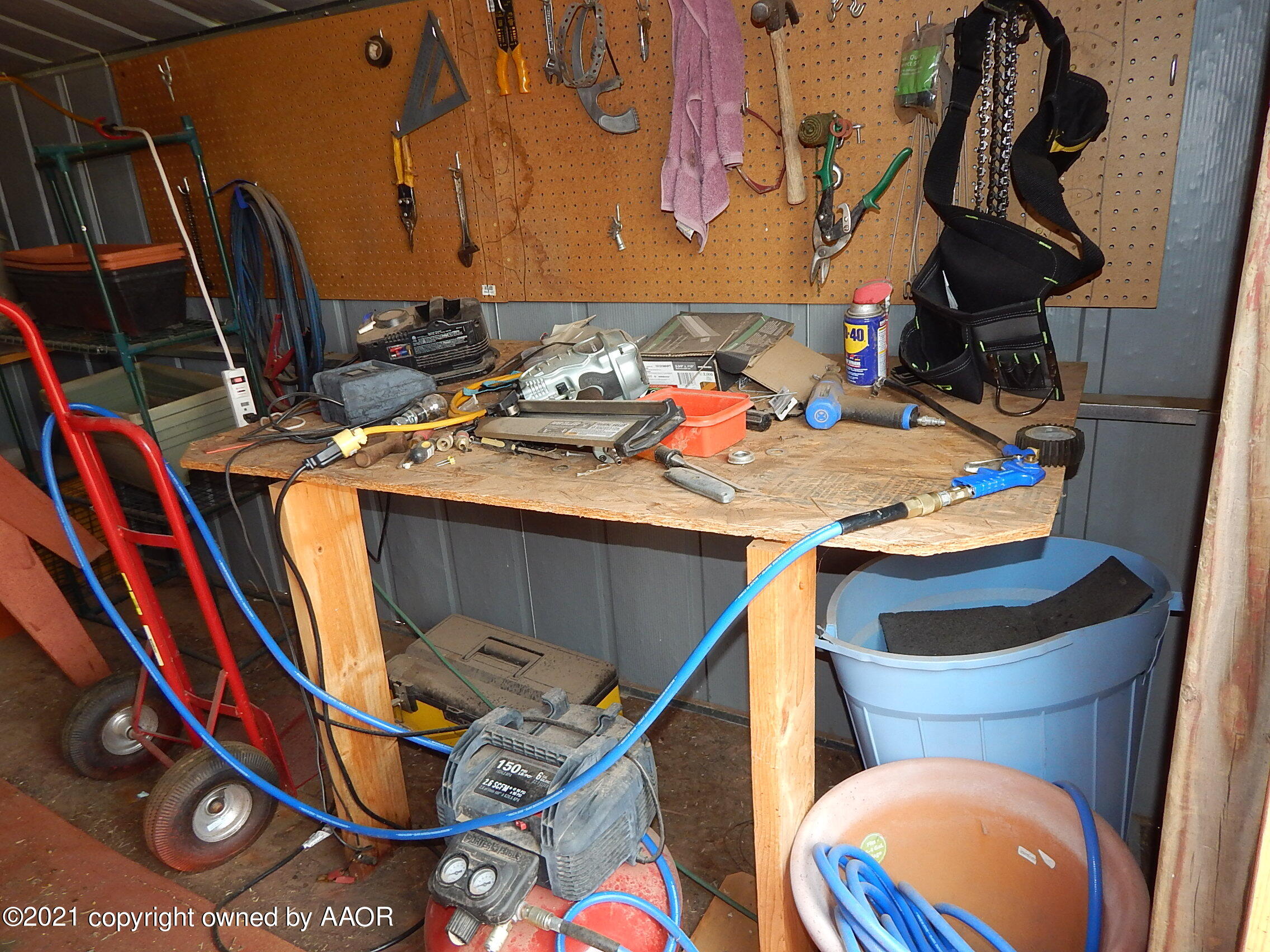 111 Rustic Trail Amarillo, TX 79108 - Photo 14 of 17 Workbench in SS
