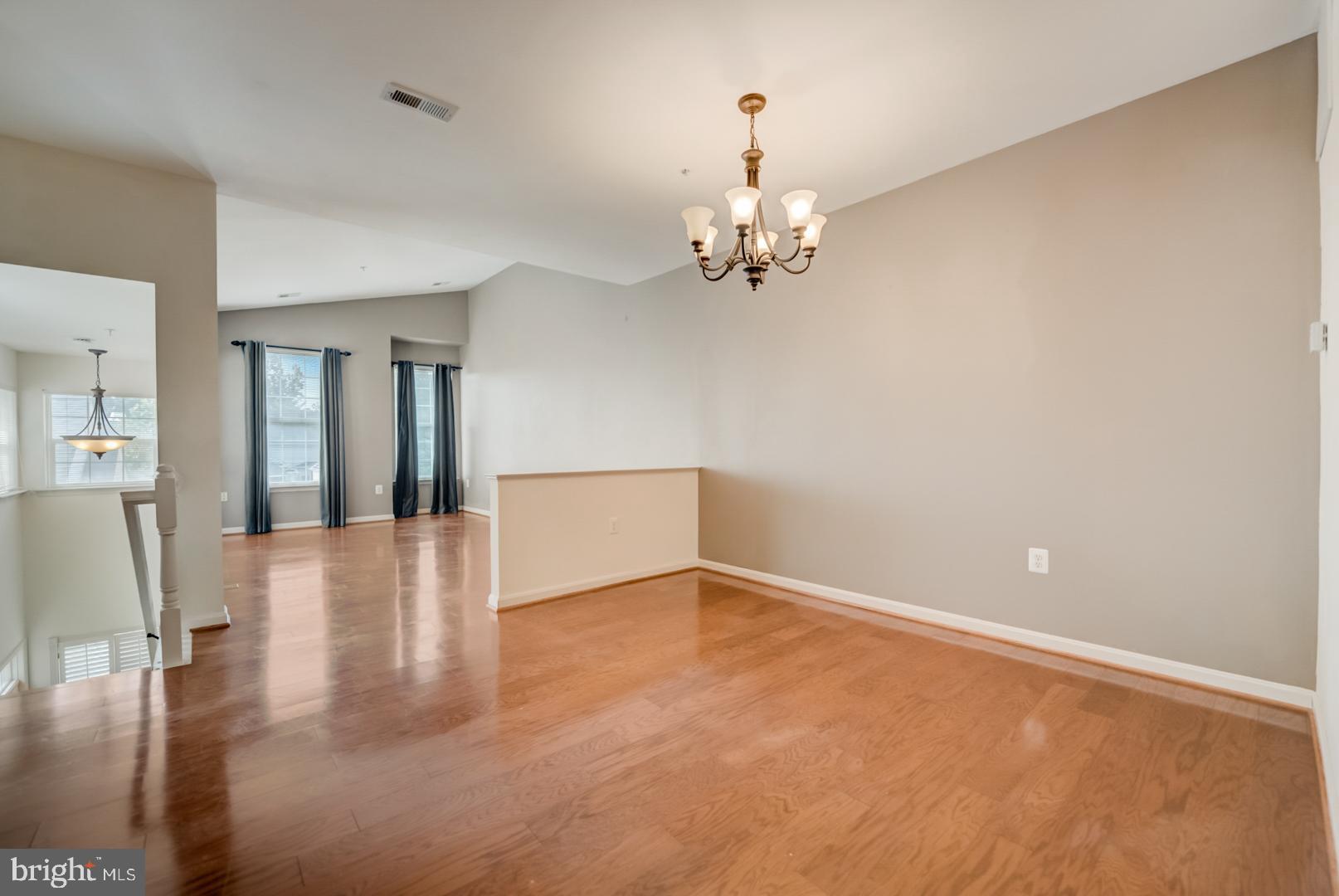 11408 Gate Hill Place, Unit J Reston, VA 20194 - Photo 5 of 19