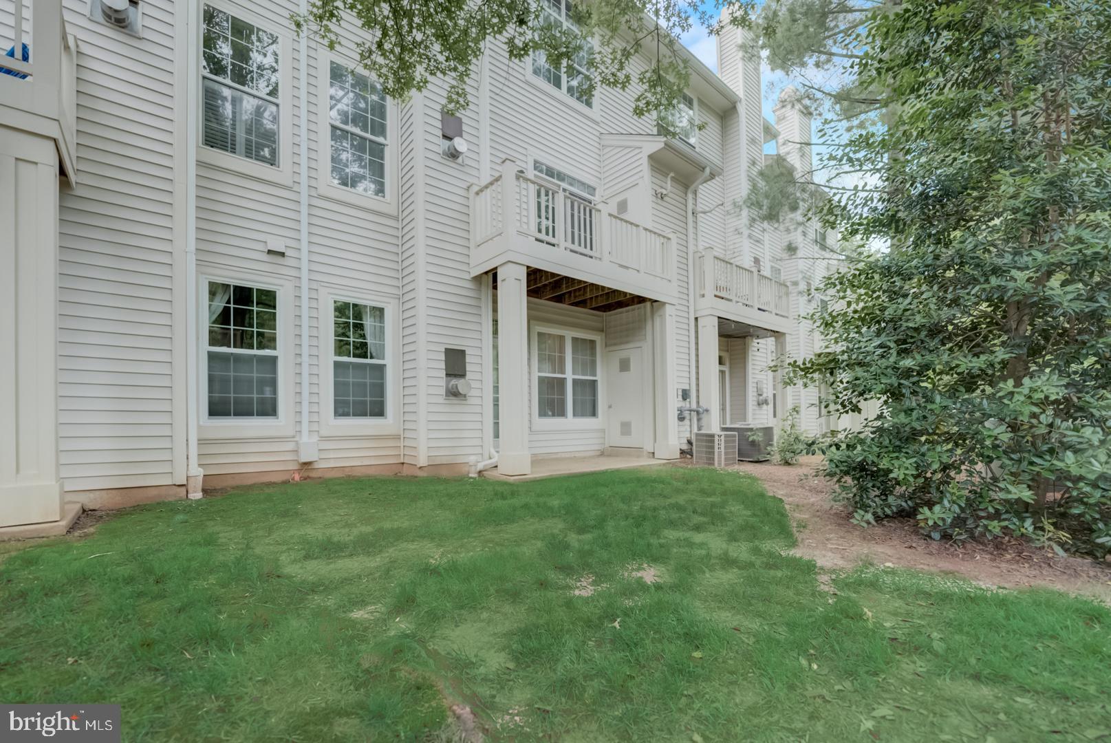 11408 Gate Hill Place, Unit J Reston, VA 20194 - Photo 9 of 19