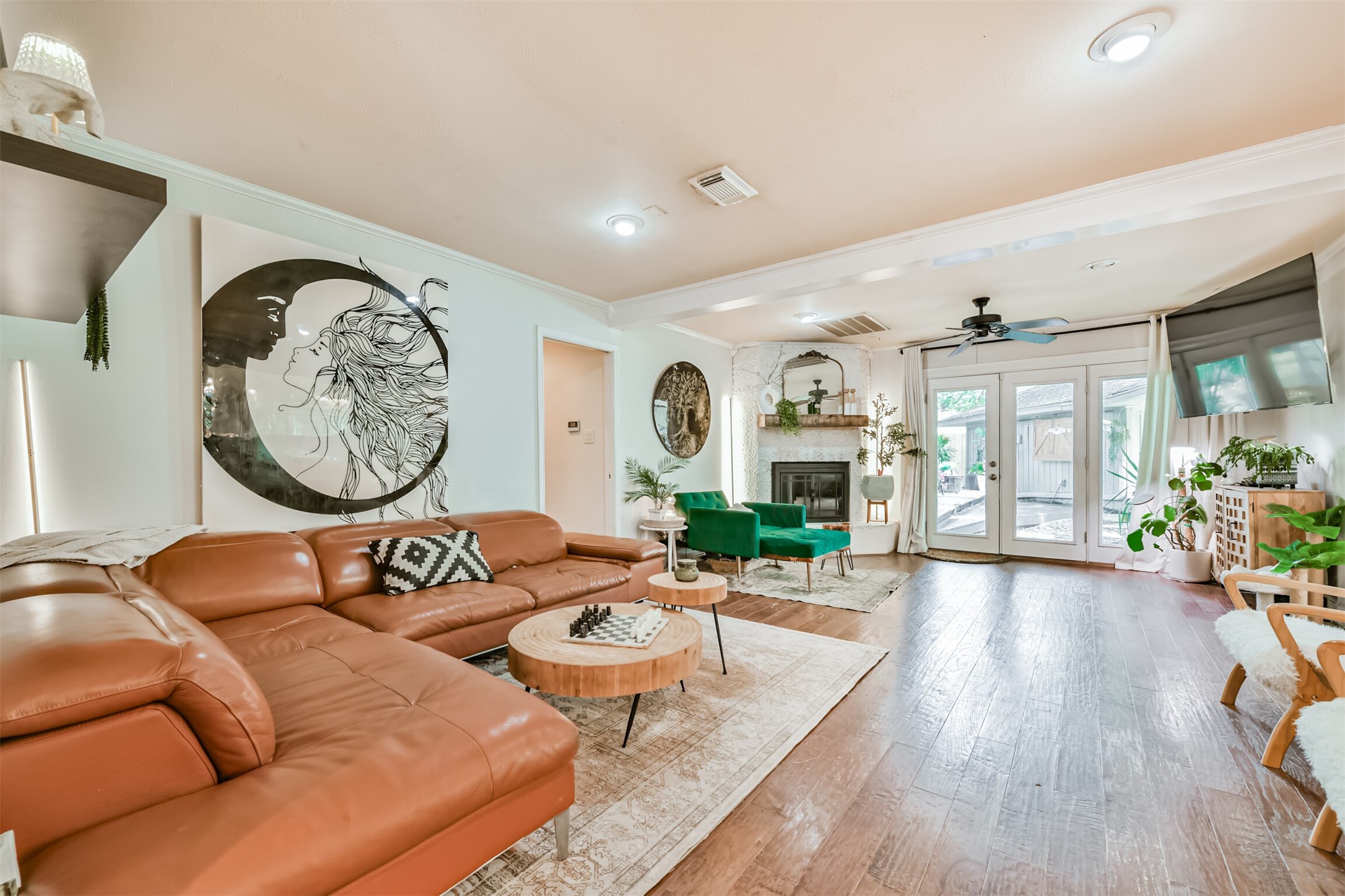 1723 Capstan Road Houston, TX 77062 - Photo 4 of 43