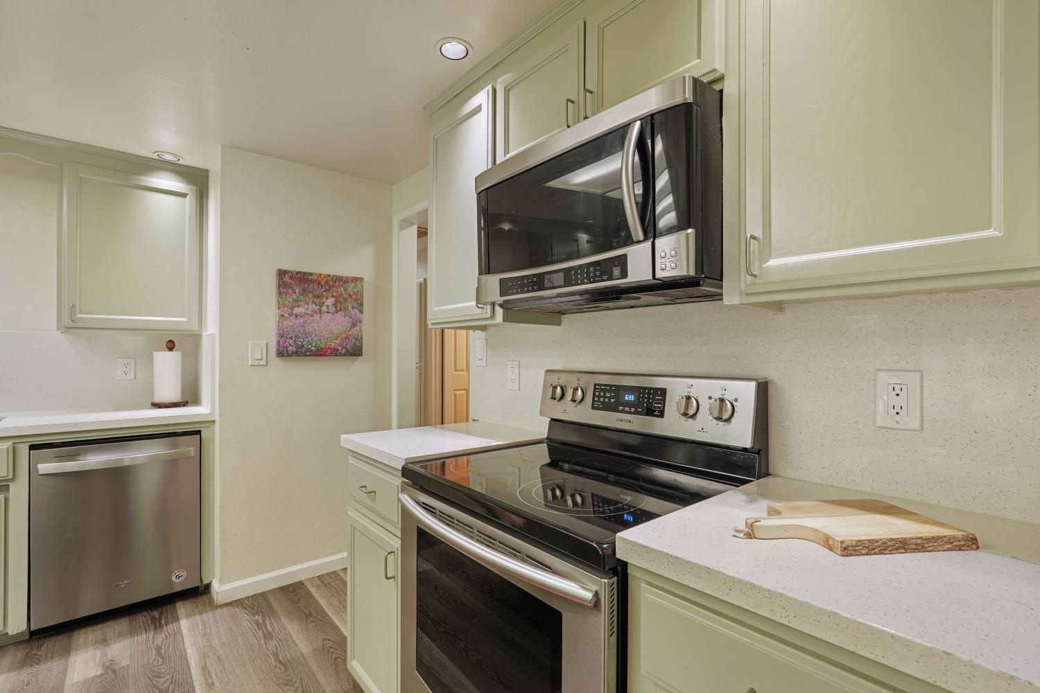 1001 West Lincoln Road, Unit T Stockton, CA 95207 - Photo 17 of 40