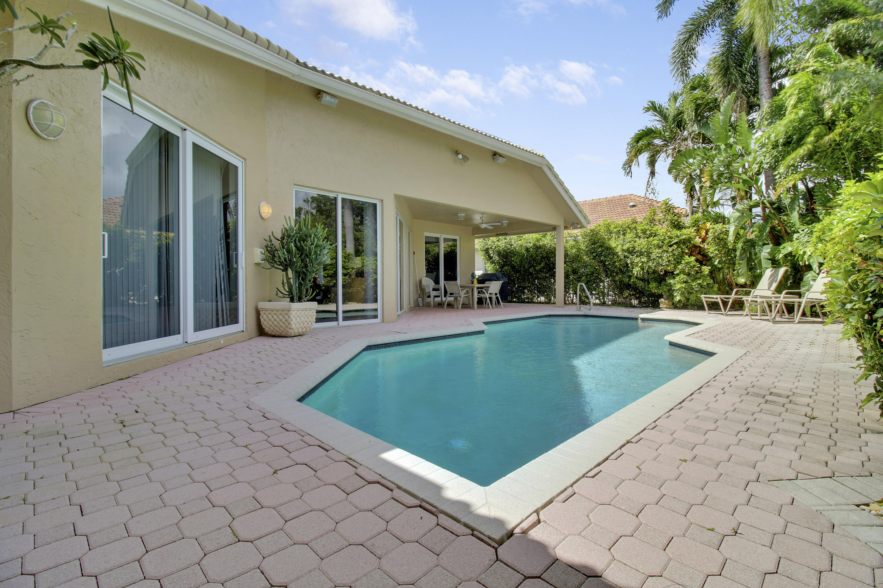 7750 La Corniche Circle Boca Raton, FL 33433 - Photo 34 of 44 Patio-3