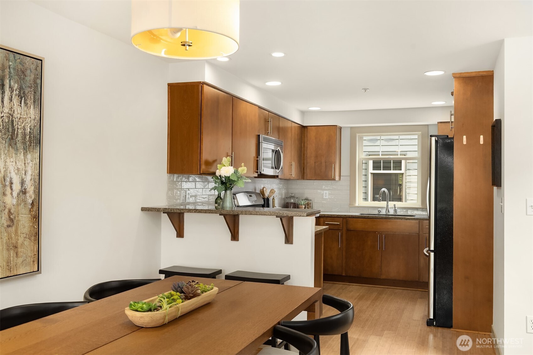 916 North 73rd Street, Unit A Seattle, WA 98103 - Photo 10 of 34