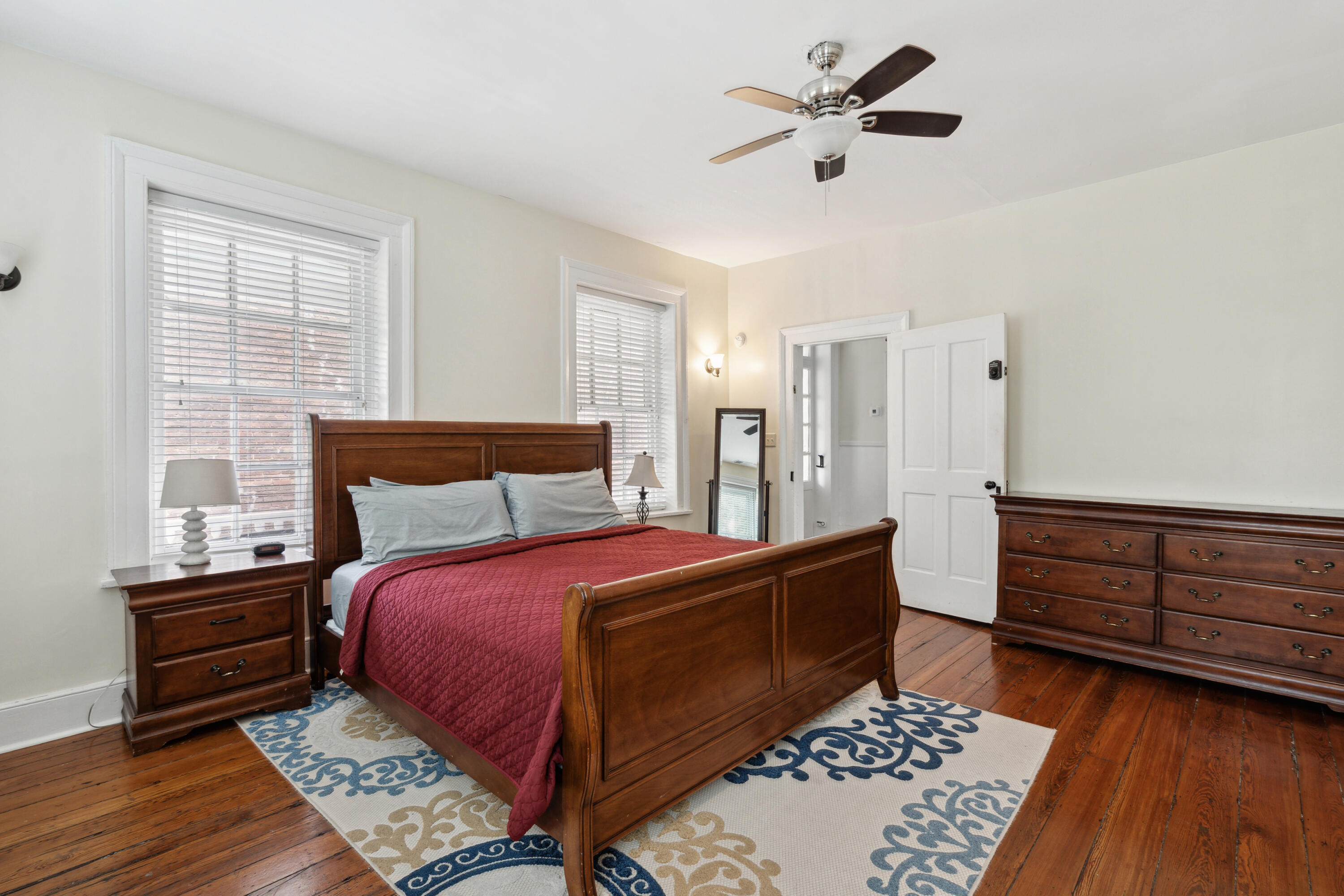 66 Beaufain Street Charleston, SC 29401 - Photo 14 of 23 66BeaufainSt-KeenEyeMarketing-027