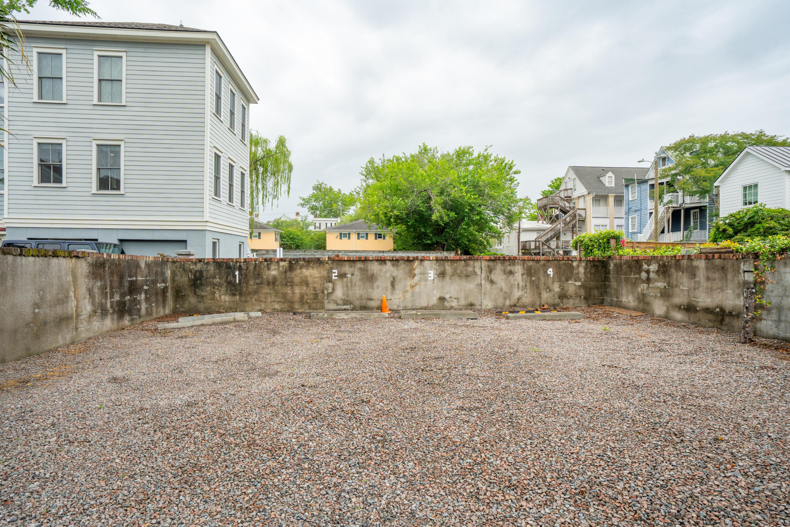 66 Beaufain Street Charleston, SC 29401 - Photo 22 of 23 66BeaufainSt-KeenEyeMarketing-051