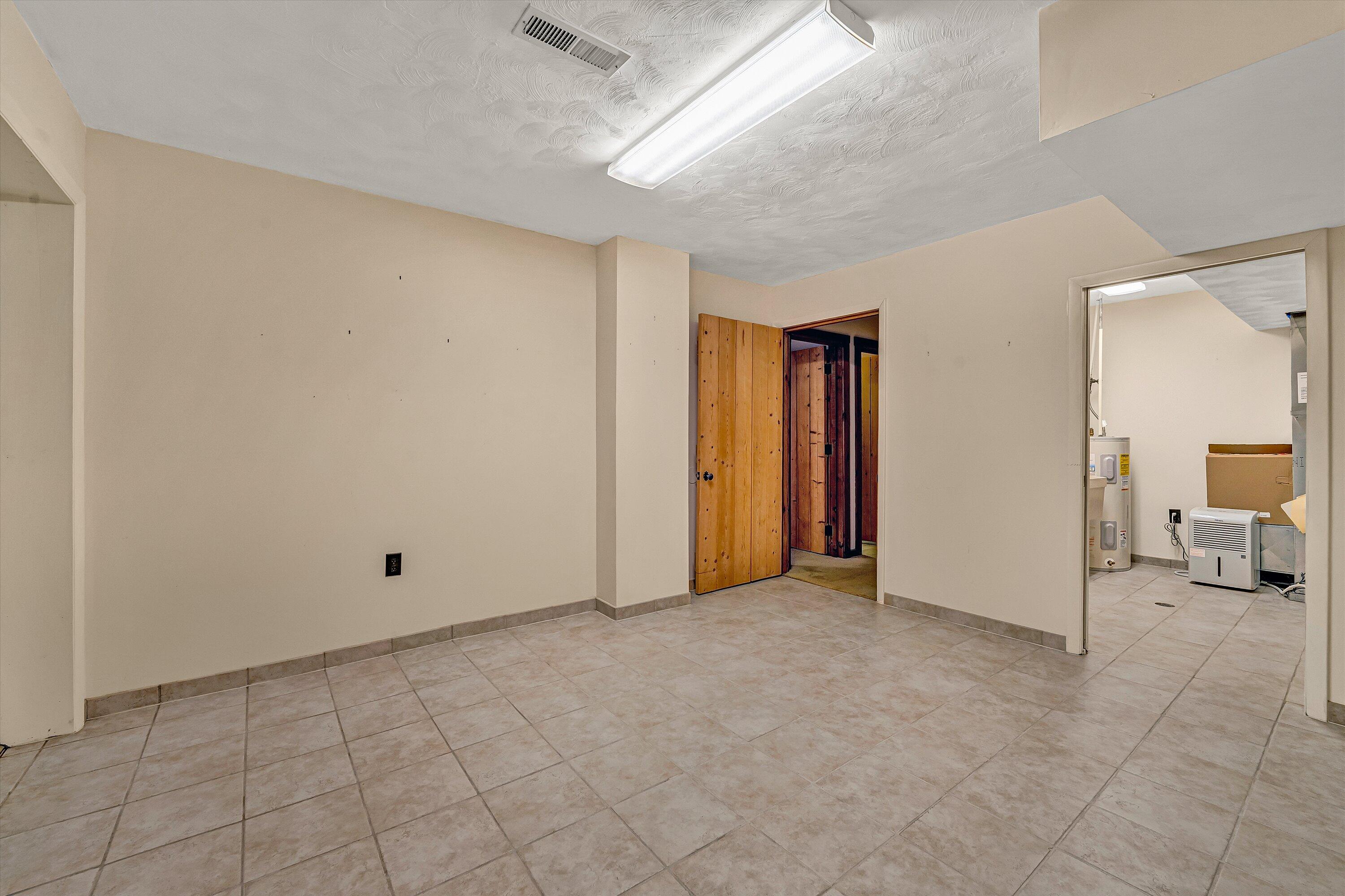 211 Wilderness Way Moneta, VA 24121 - Photo 31 of 41 29-SGP-61