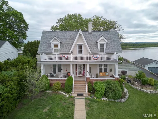 $450,000 | 403 North Main Street, Louisiana, MO 63353