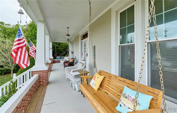 $450,000 | 403 North Main Street, Louisiana, MO 63353
