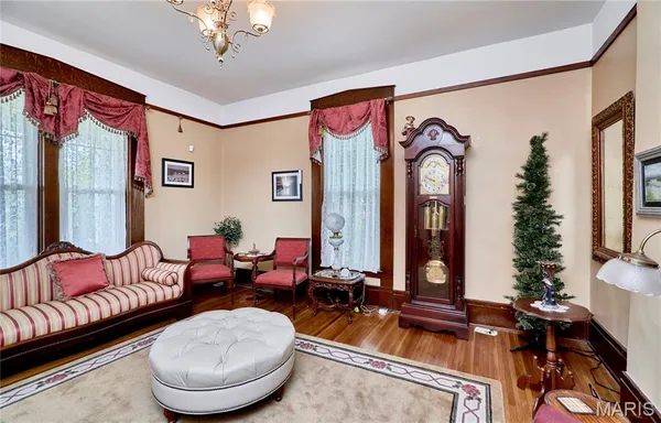 $450,000 | 403 North Main Street, Louisiana, MO 63353