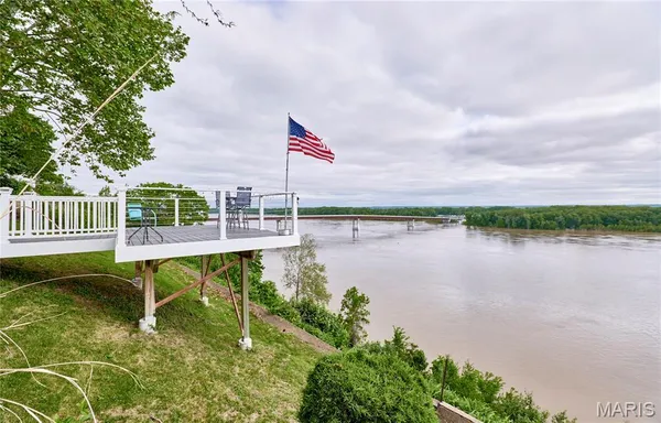 $450,000 | 403 North Main Street, Louisiana, MO 63353
