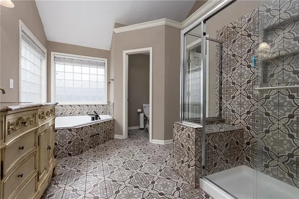 $410,000 | 307 West 11th Terrace, Kearney, MO 64060