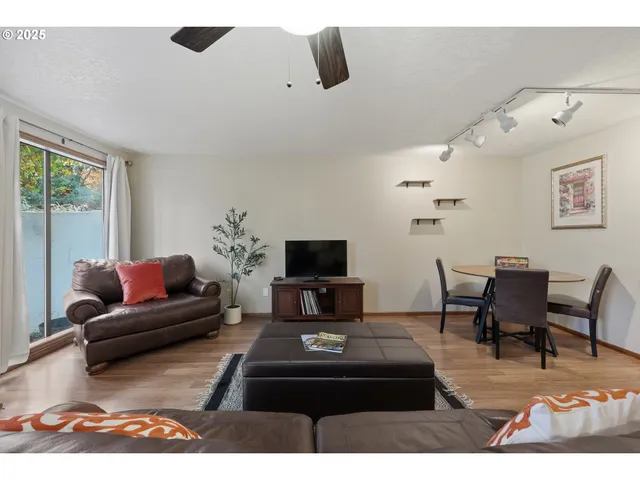 $268,000 | 3230 Northeast 29th Street, Gresham, OR 97030