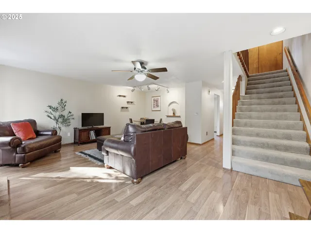 $268,000 | 3230 Northeast 29th Street, Gresham, OR 97030