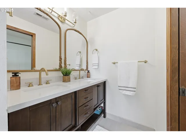 $268,000 | 3230 Northeast 29th Street, Gresham, OR 97030