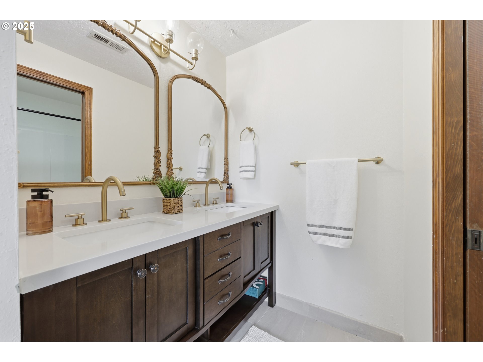 3230 Northeast 29th Street Gresham, OR 97030 - Photo 27 of 47