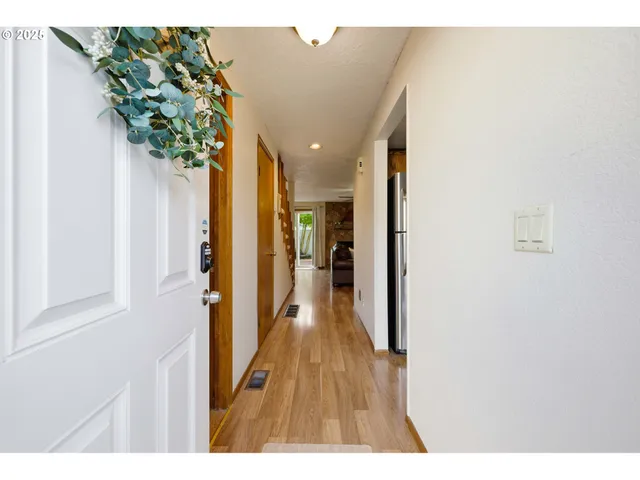 $268,000 | 3230 Northeast 29th Street, Gresham, OR 97030