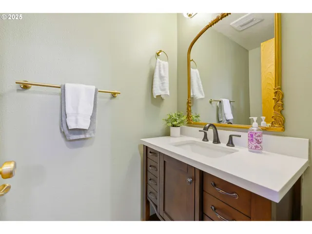 $268,000 | 3230 Northeast 29th Street, Gresham, OR 97030