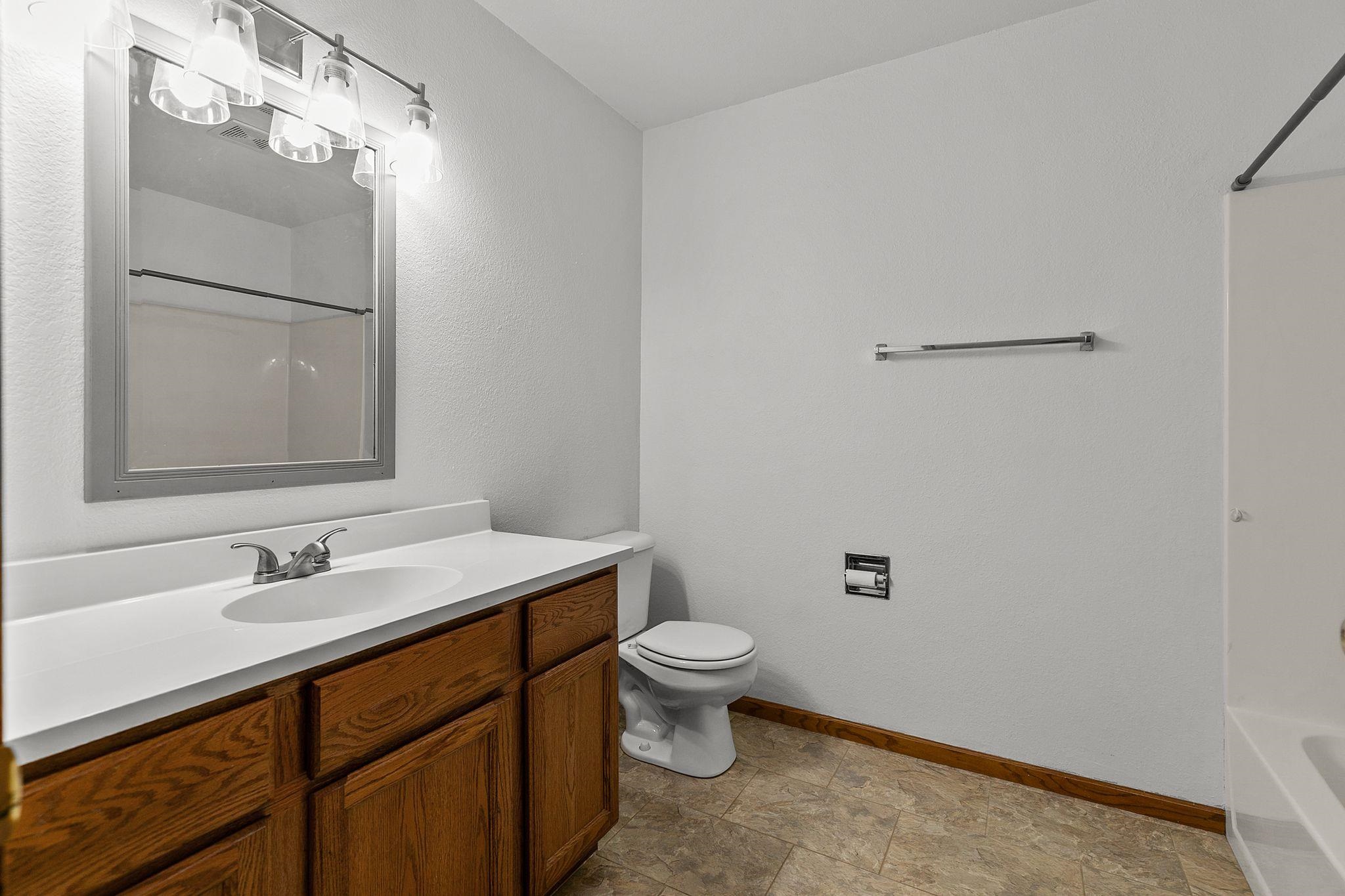 1001 County Rd V Fond du Lac, WI 54935 - Photo 21 of 40