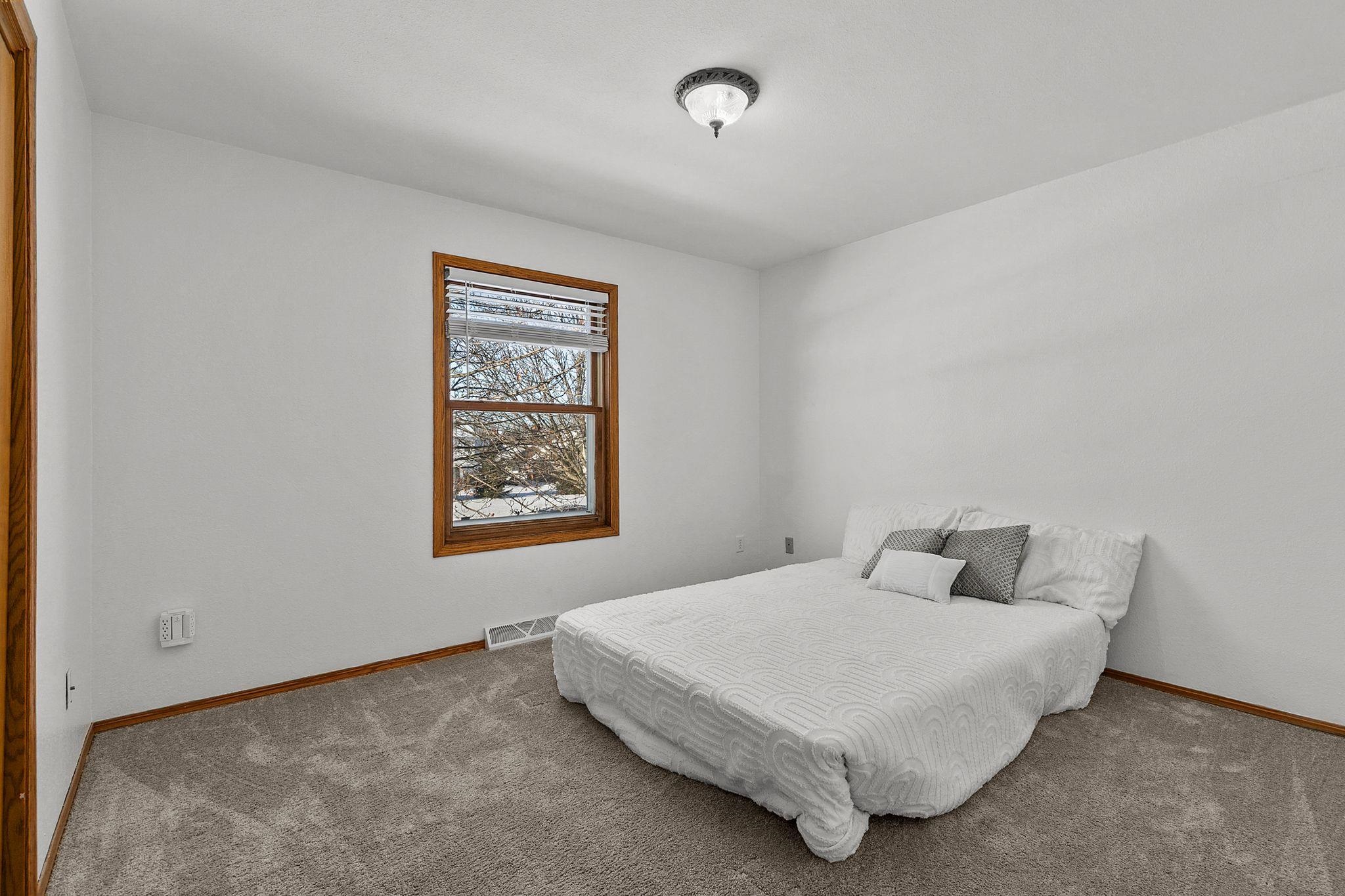 1001 County Rd V Fond du Lac, WI 54935 - Photo 29 of 40