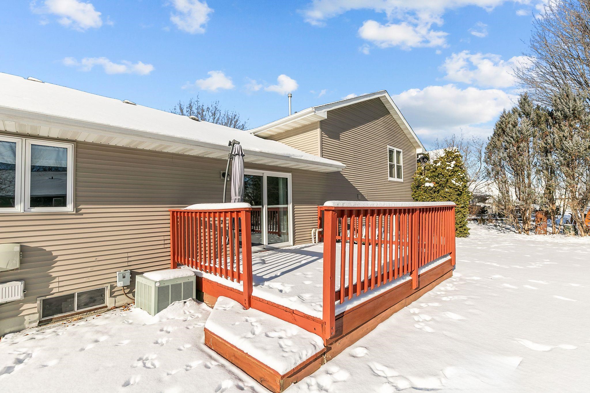 1001 County Rd V Fond du Lac, WI 54935 - Photo 36 of 40