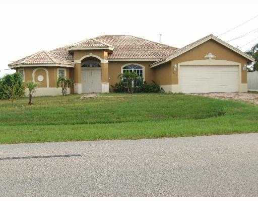 863 Southwest McCall Road Port St. Lucie, FL 34953 - Photo 1 of 3 Primary Photo
