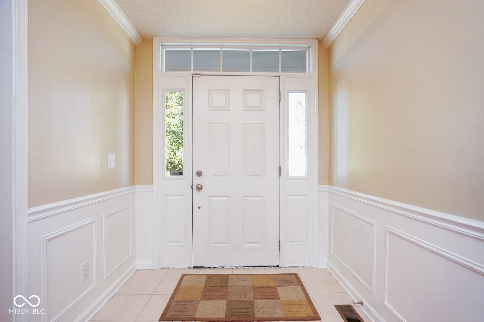 533 Schmitt Road Indianapolis, IN 46239 - Photo 9 of 59