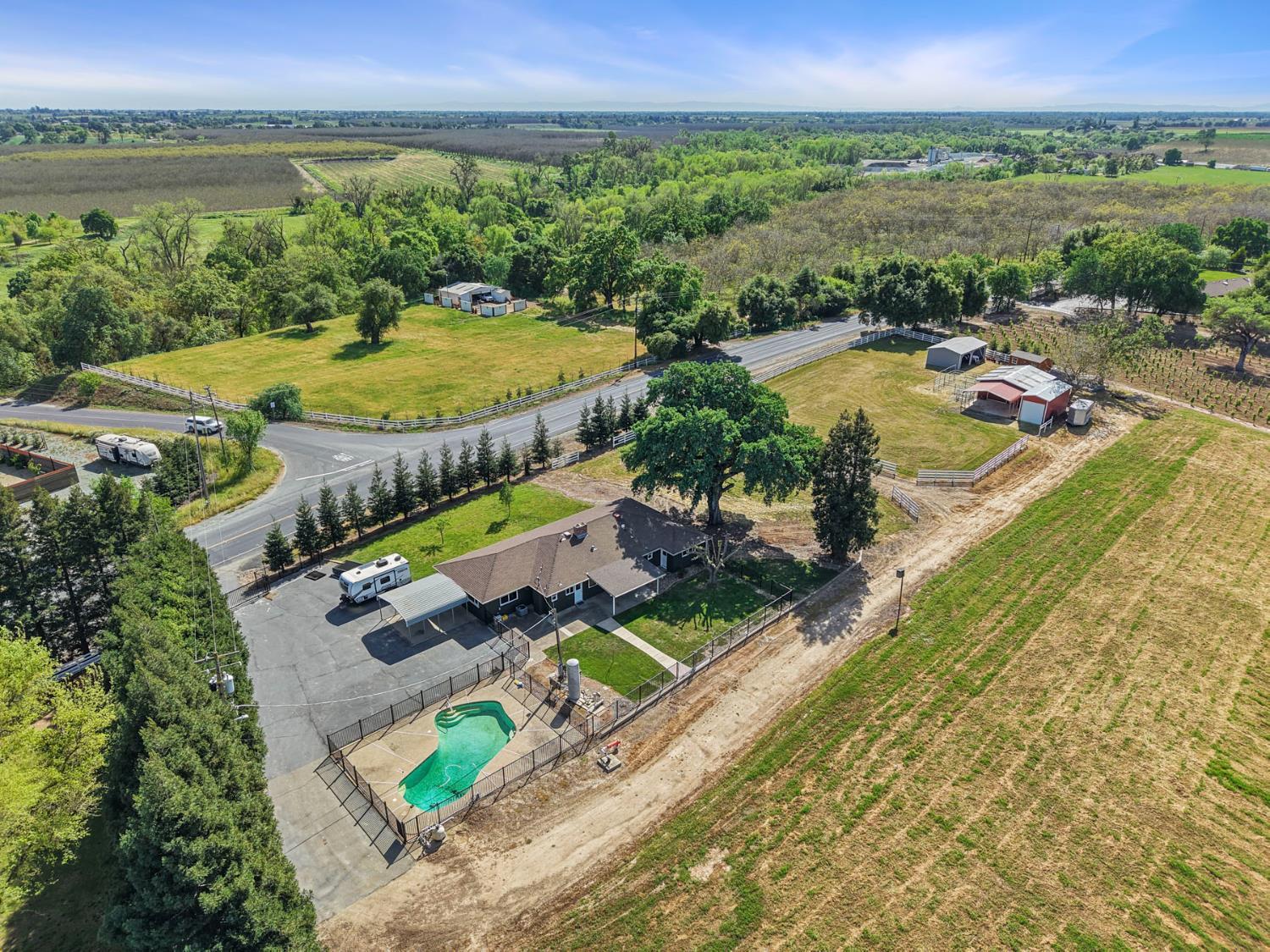 18211 East Jahant Road Acampo, CA 95220 - Photo 3 of 41