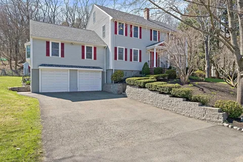 $2,350,000 | 20 Blossom Street, Lexington, MA 02421