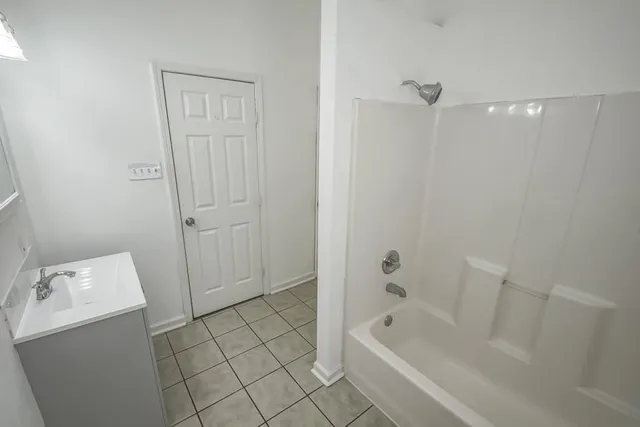 $249,000 | 425 Park Boulevard, New Orleans, LA 70114