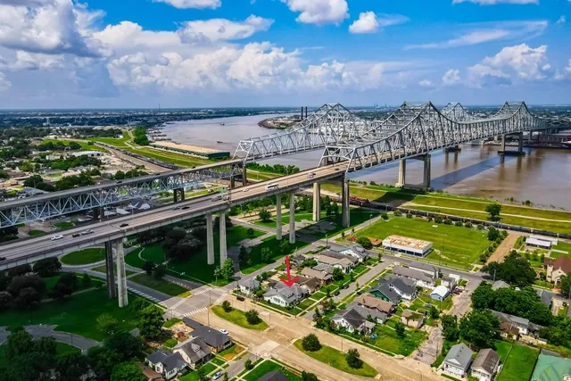 $249,000 | 425 Park Boulevard, New Orleans, LA 70114