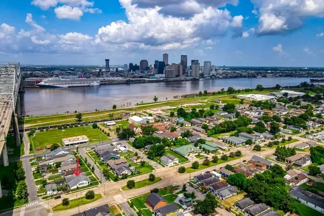 $249,000 | 425 Park Boulevard, New Orleans, LA 70114