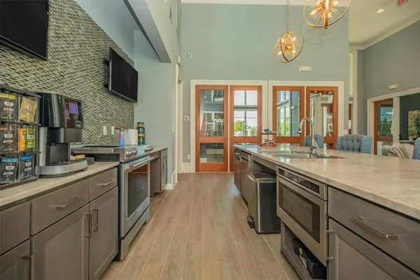 $1,675 | 3400 Louetta Road, Unit 437, Spring, TX 77388