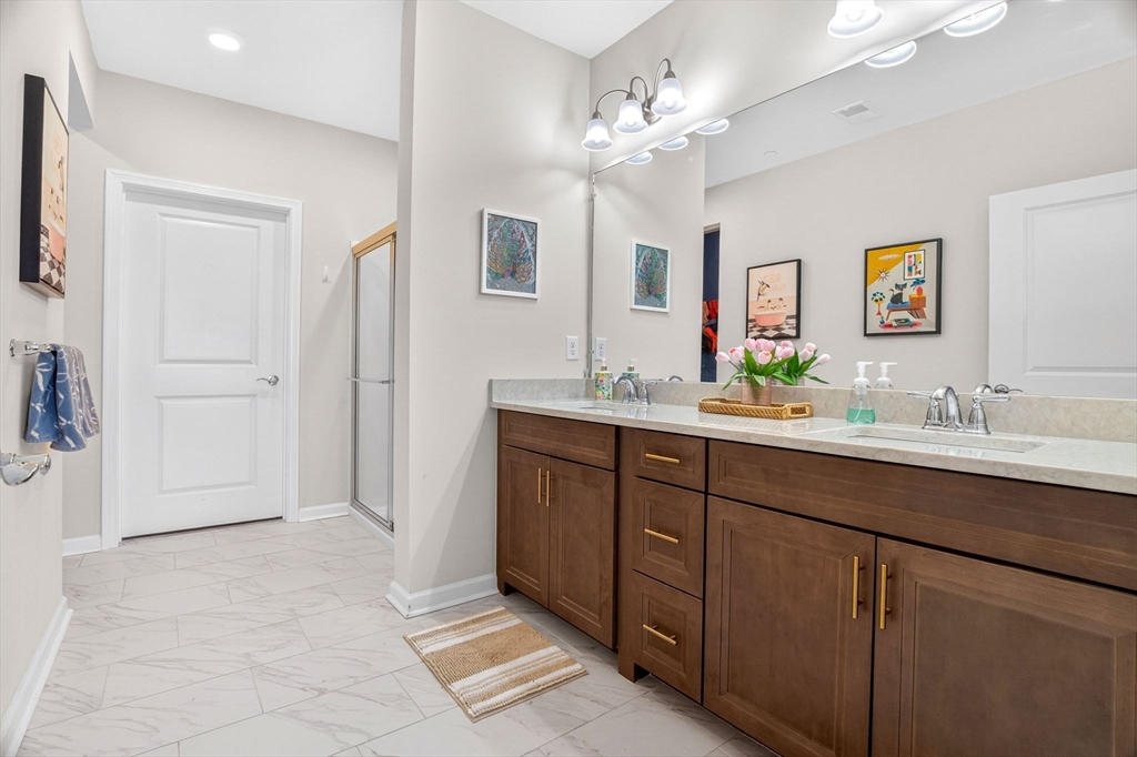 1 Codman Way, Unit 312 Westborough, MA 01581 - Photo 17 of 37