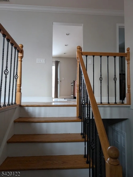 139 Halsey Road Parsippany, NJ 07054 - Photo 3 of 18