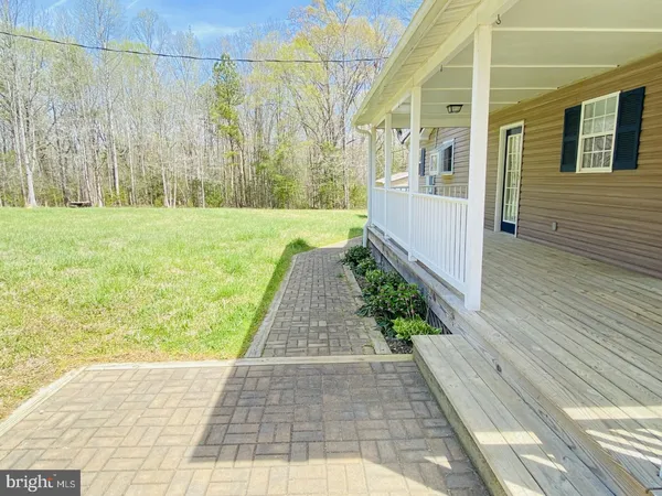 $368,000 | 427 Muscadine Trail, Baskerville, VA 23915
