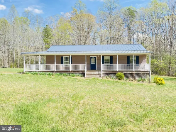 $368,000 | 427 Muscadine Trail, Baskerville, VA 23915