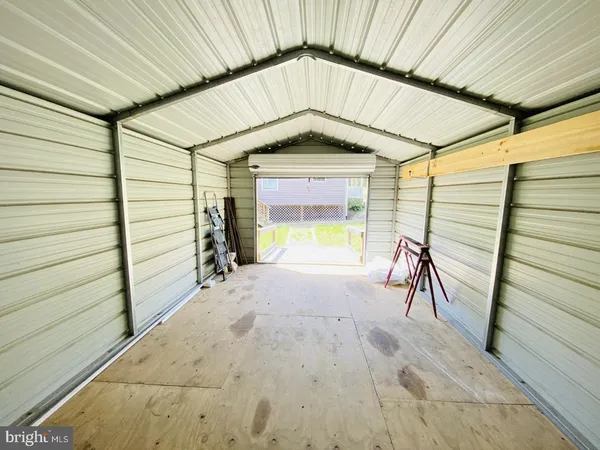 $368,000 | 427 Muscadine Trail, Baskerville, VA 23915