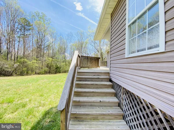 $368,000 | 427 Muscadine Trail, Baskerville, VA 23915