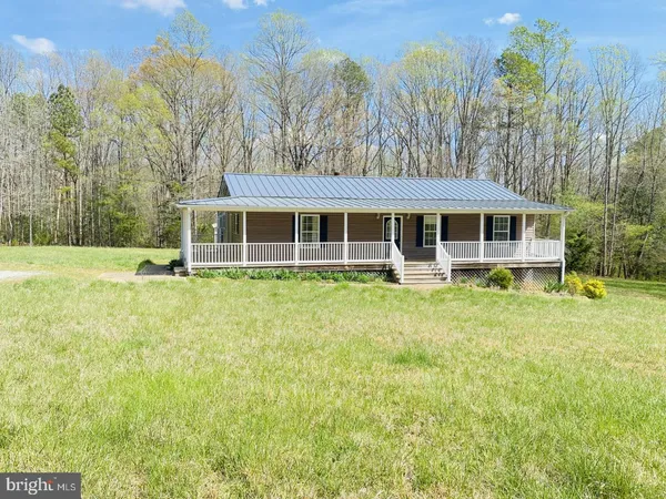 $368,000 | 427 Muscadine Trail, Baskerville, VA 23915