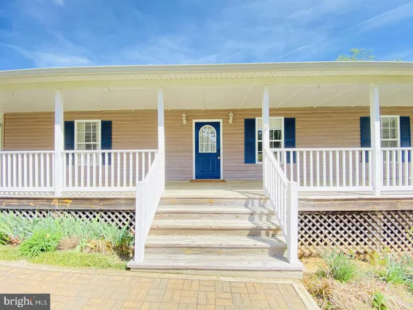 $368,000 | 427 Muscadine Trail, Baskerville, VA 23915