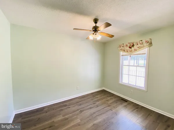 $368,000 | 427 Muscadine Trail, Baskerville, VA 23915