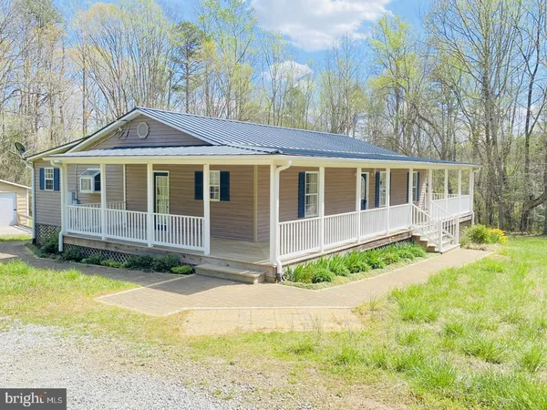 $368,000 | 427 Muscadine Trail, Baskerville, VA 23915