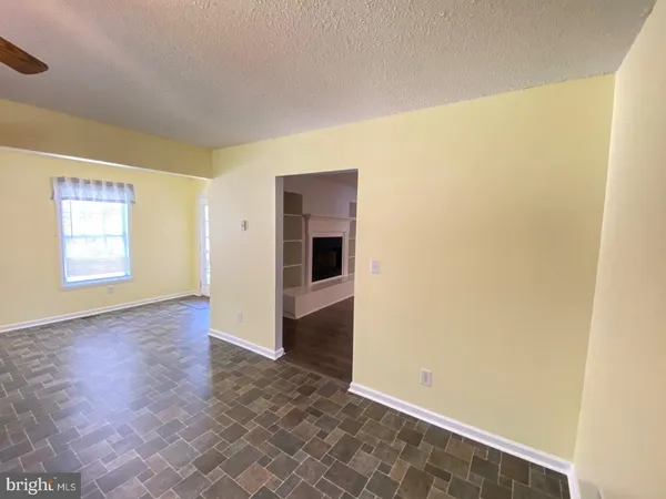 $368,000 | 427 Muscadine Trail, Baskerville, VA 23915