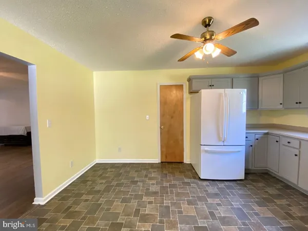 $368,000 | 427 Muscadine Trail, Baskerville, VA 23915